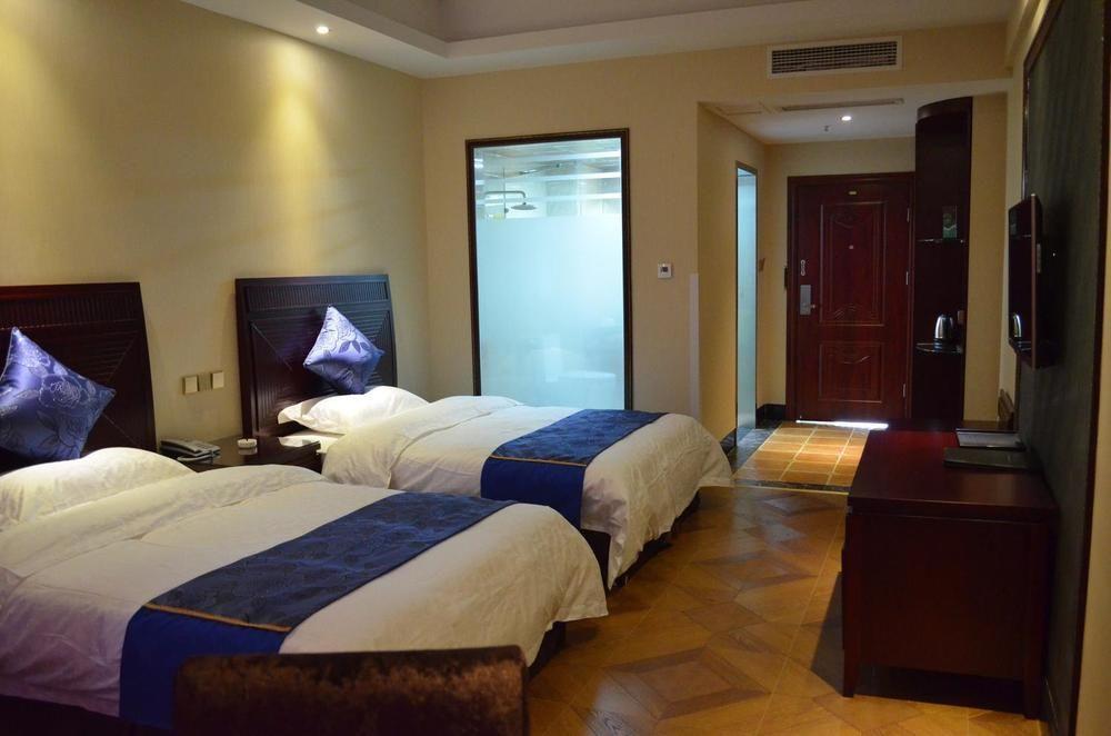 Fengyu Business Hotel Csengtu Kültér fotó